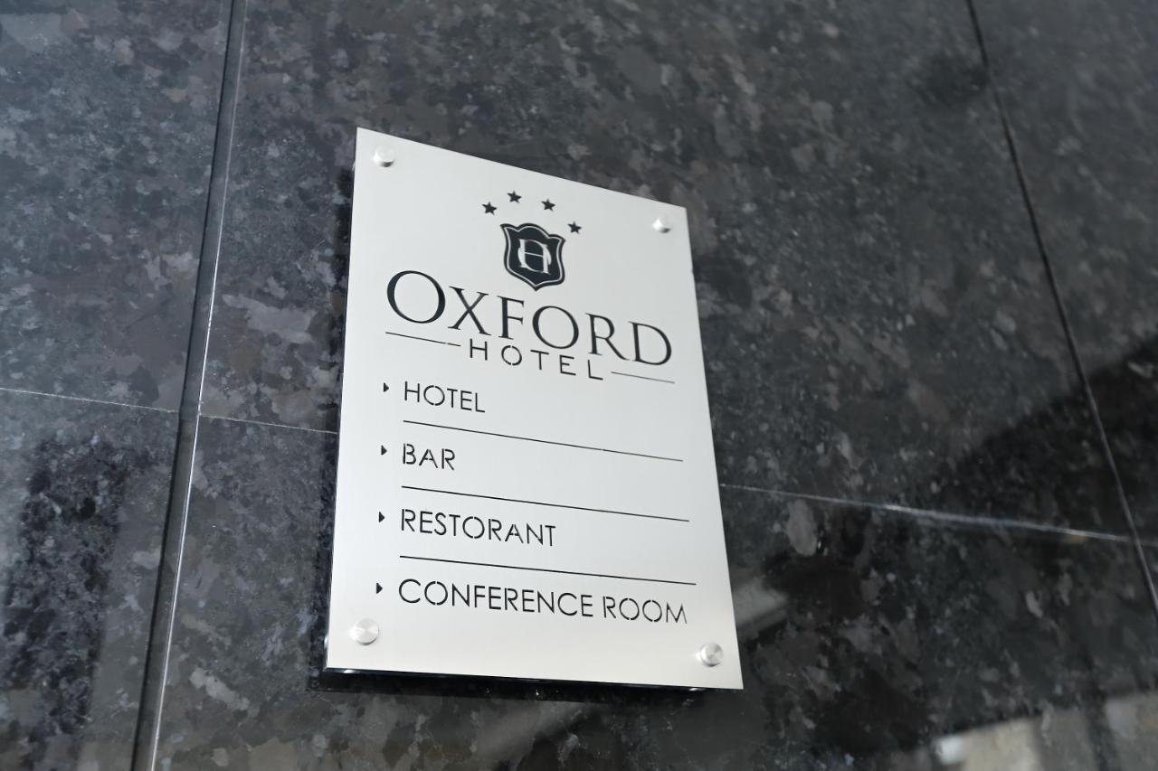 Oxford Hotel Tirana Exterior foto